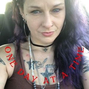 Meet your Posher, Mandy